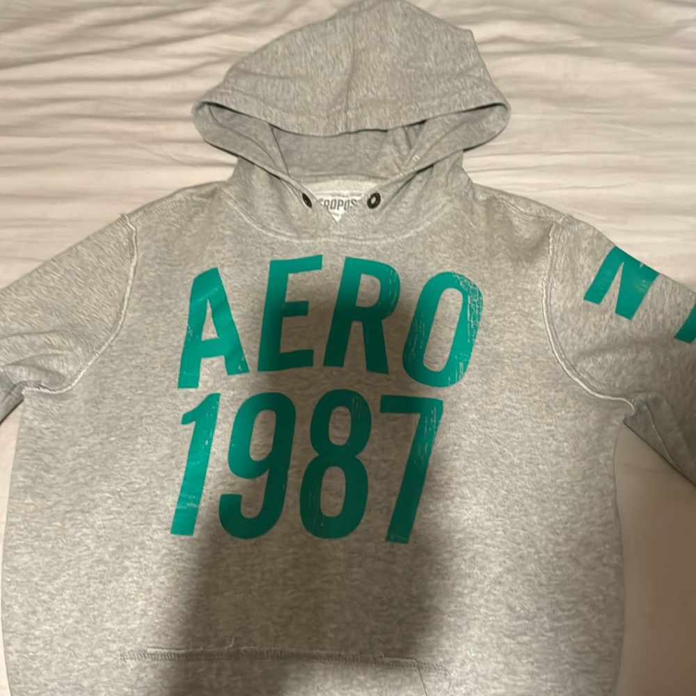 Aeropostale Small Grey 1987 Used But Still Nice